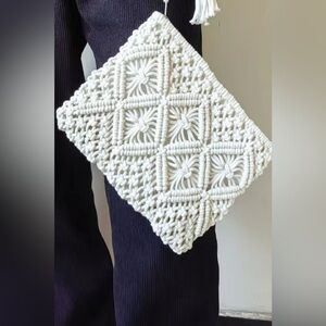 NEW Zenana Ivory Macrame Crochet Boho Clutch With Tassels